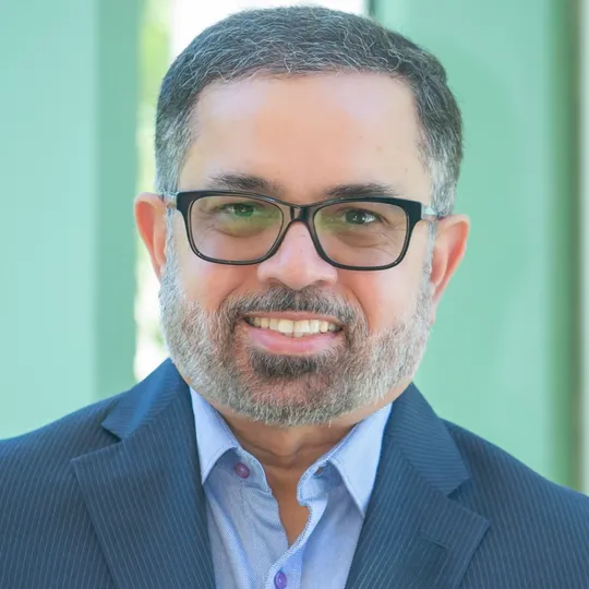 Ravi Dasani, Agent in  - Compass