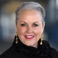 Colette Connelly, Agent in  - Compass