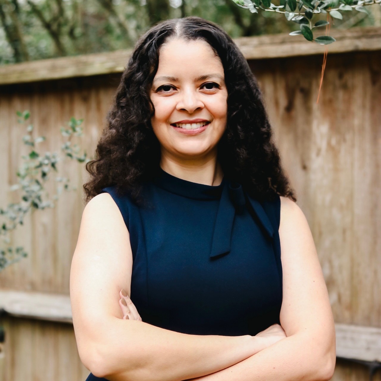 Headshot of Eliza Souza