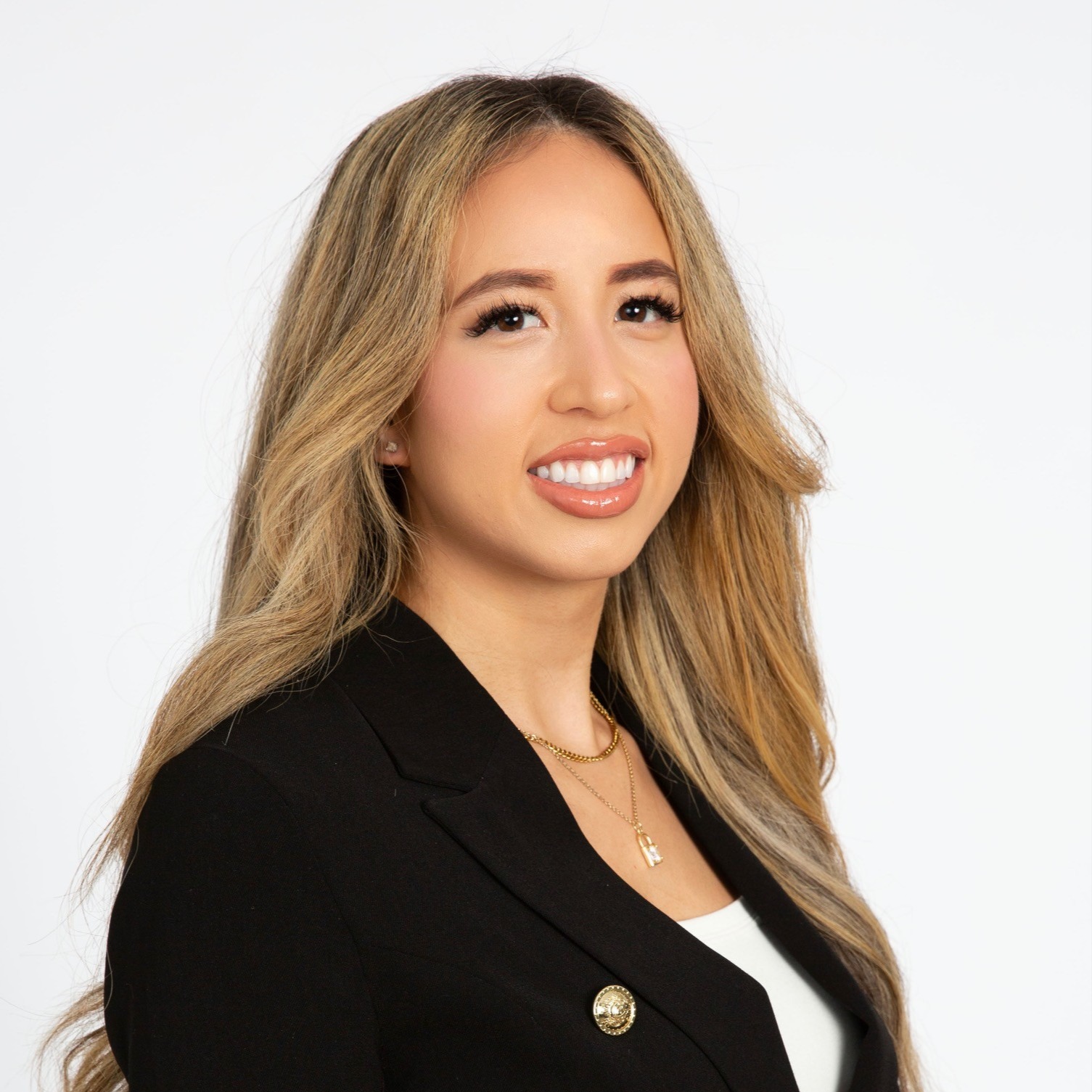 Headshot of Ana Lily Rios