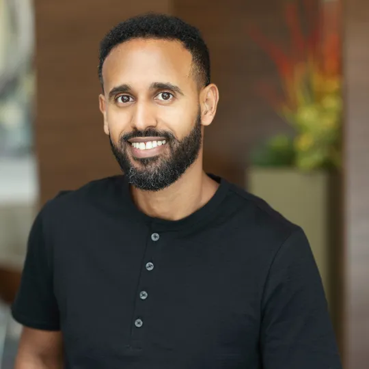 Sam Woldeyesus, Agent in  - Compass