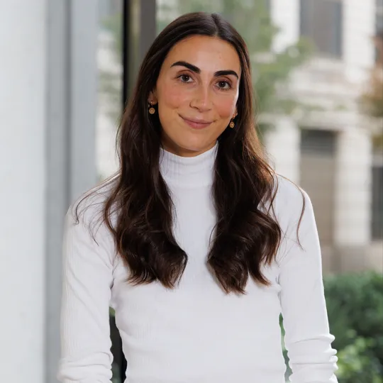 Sophia Elghanayan, Agent in  - Compass