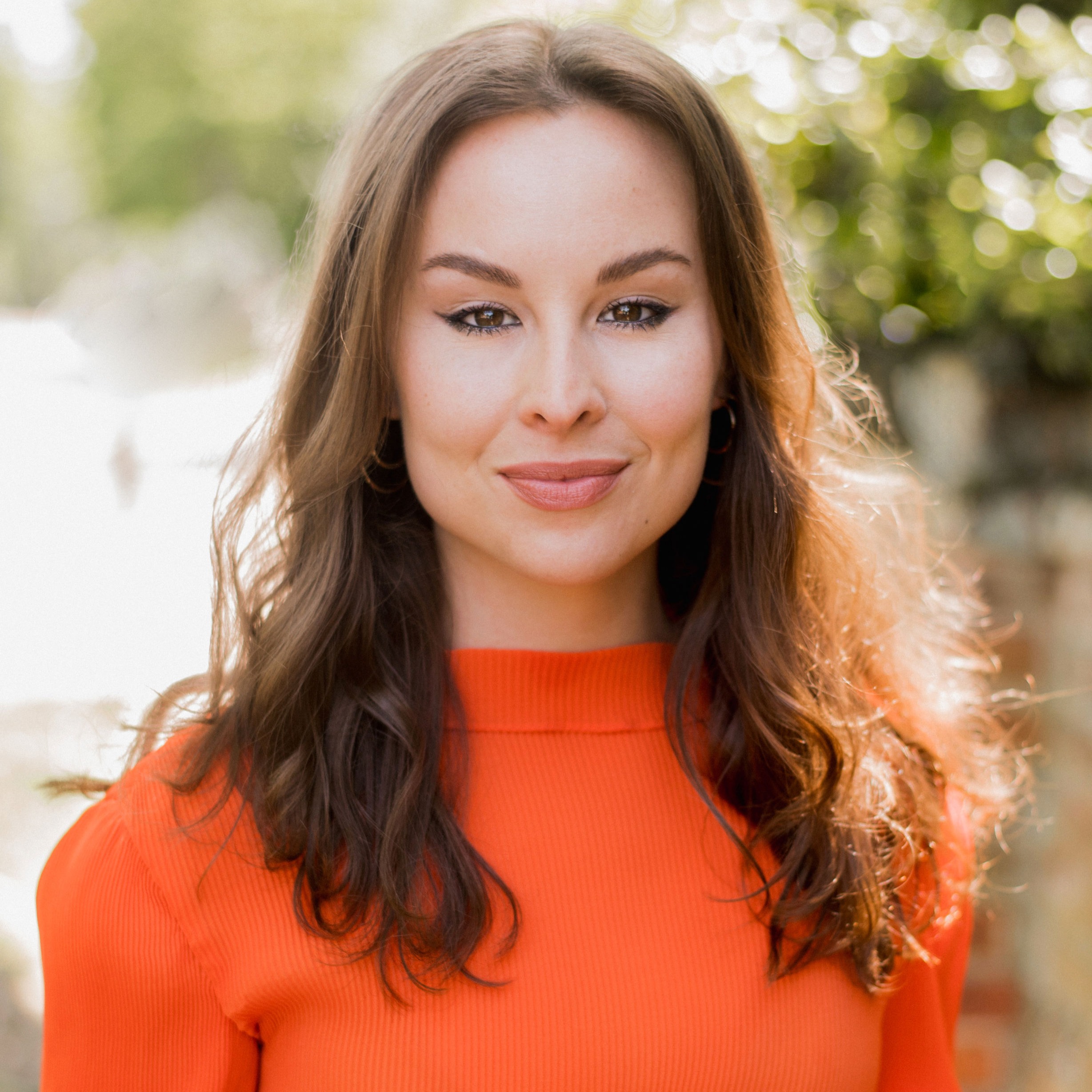 Headshot of Rachel Babb