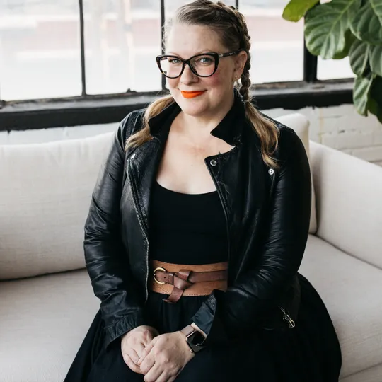 Lauren Parker, Agent in  - Compass