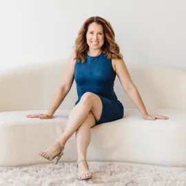 Laura Forman, Agent in  - Compass