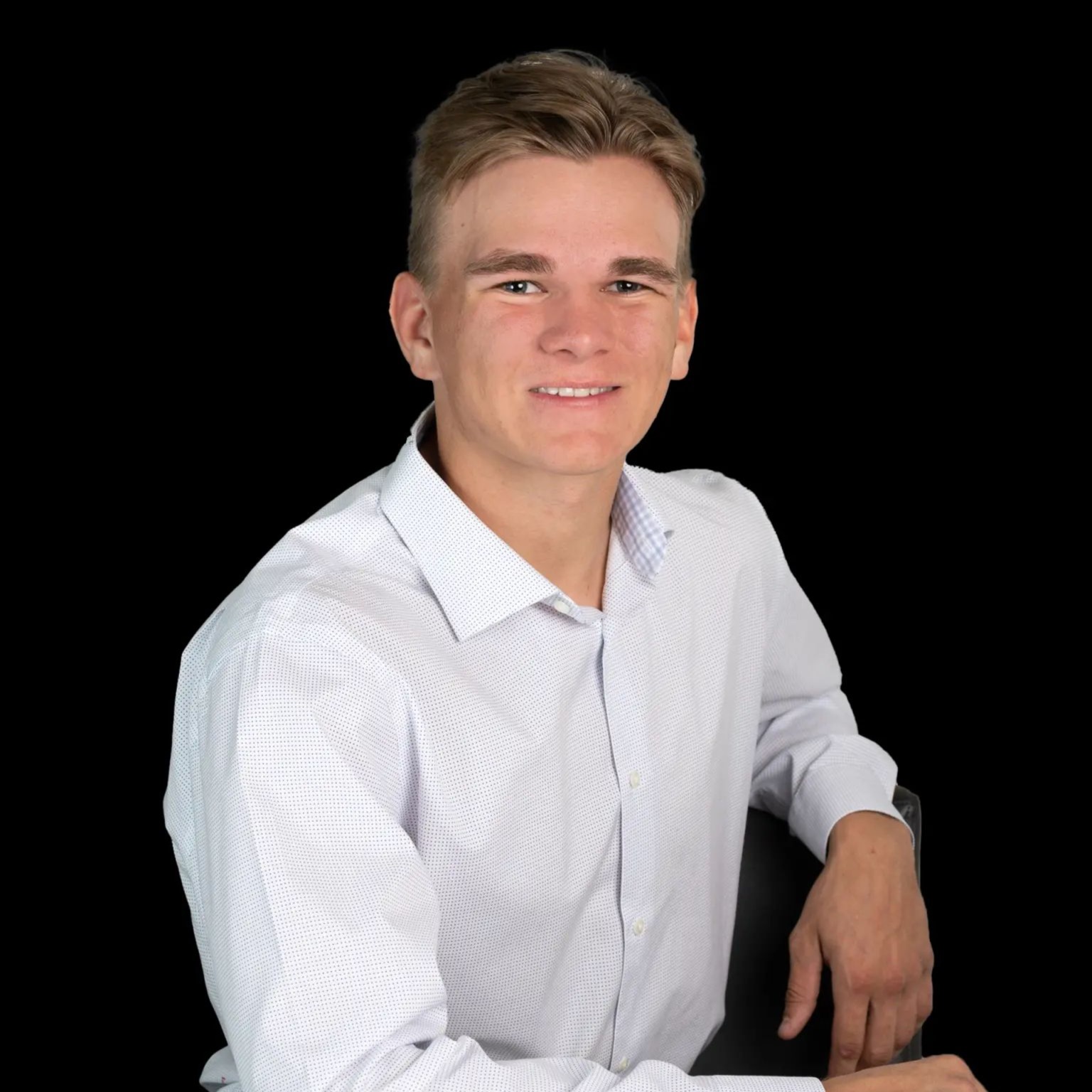 Headshot of Alexander Doerflein