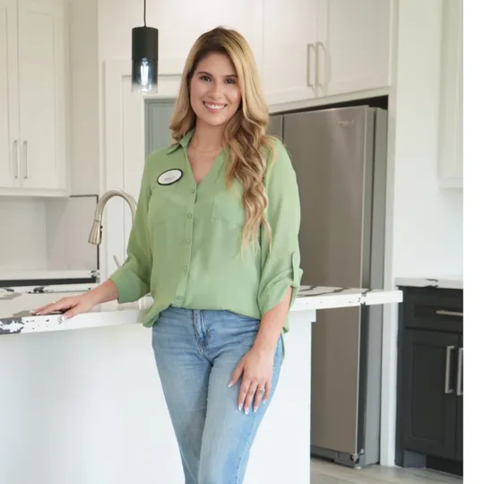 Kathie Garza, Agent in  - Compass