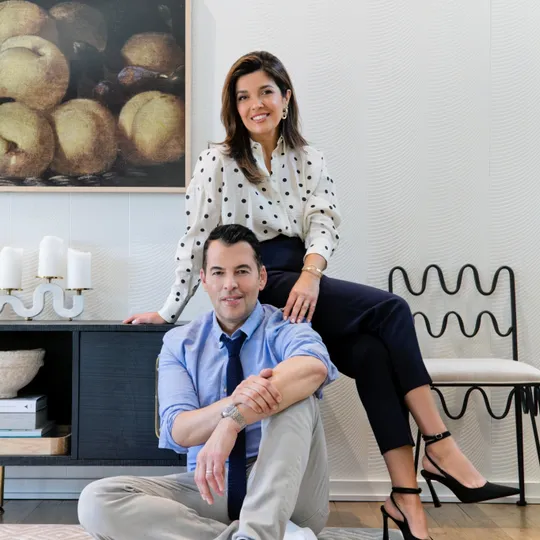 R Collective, Agent in  - Compass