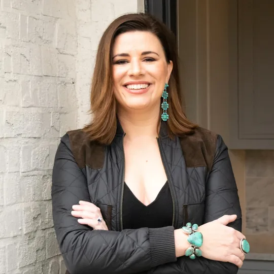 Susan Hoag, Agent in  - Compass