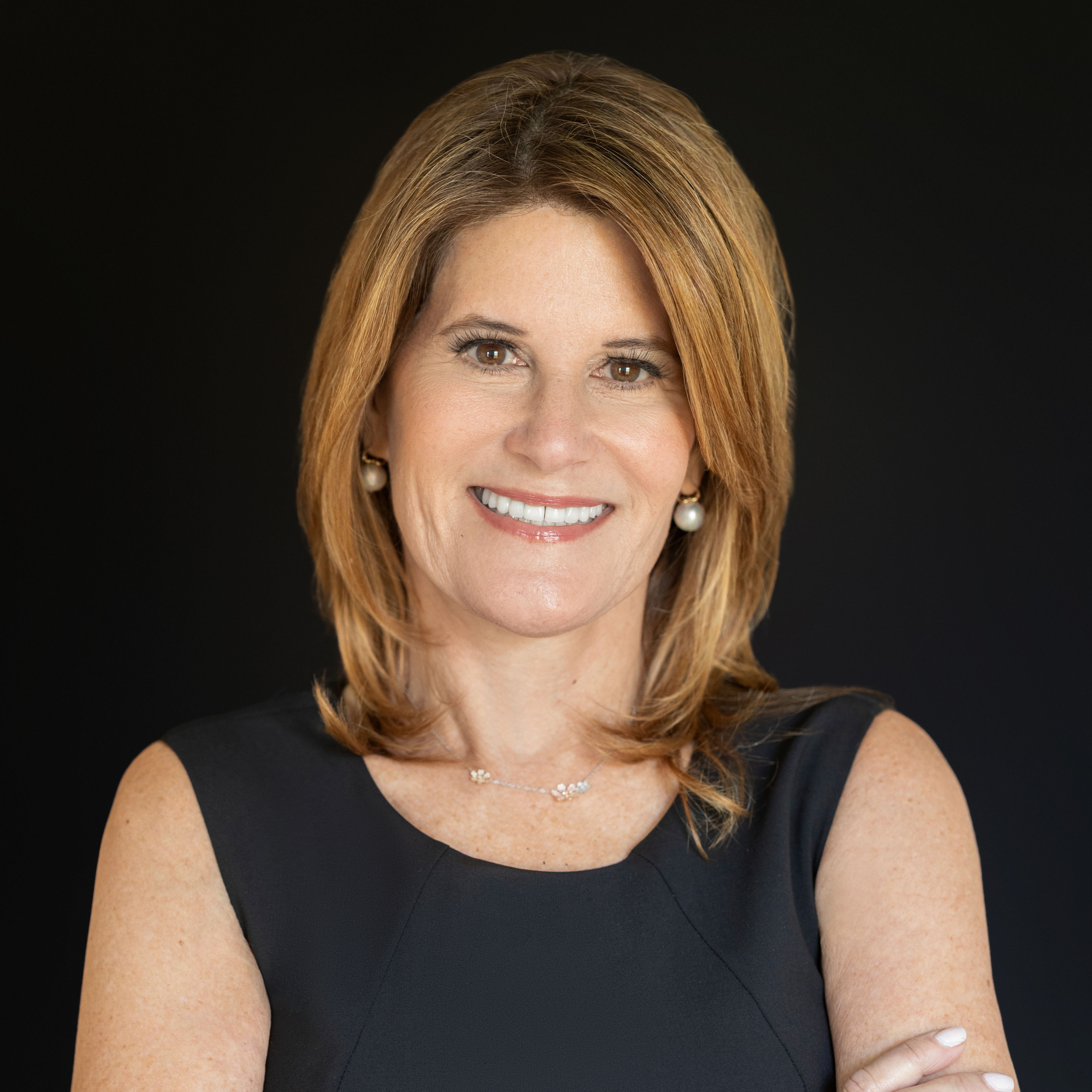 Headshot of Ilene Gordon