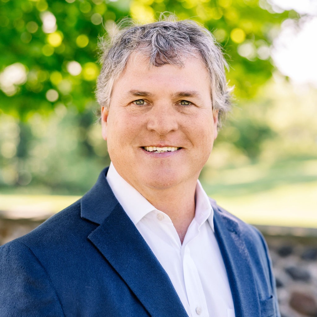 Headshot of John Wakefield