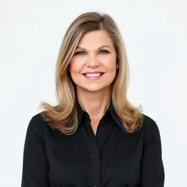 Eva Swersey, Agent in  - Compass