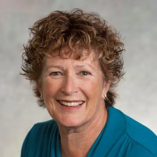 Ellen Lesher, Agent in  - Compass