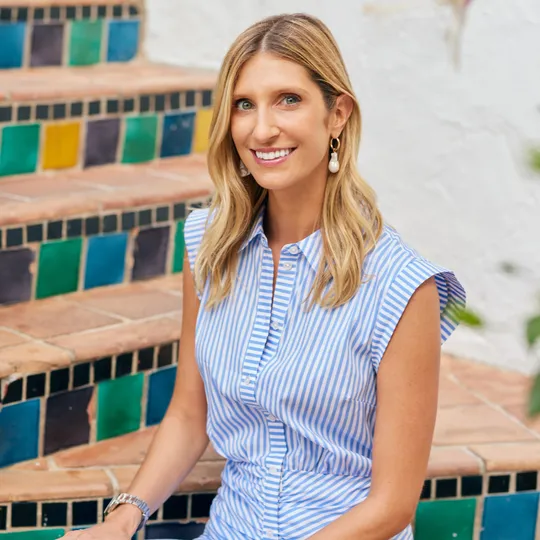 Sophie Harris, Agent in  - Compass