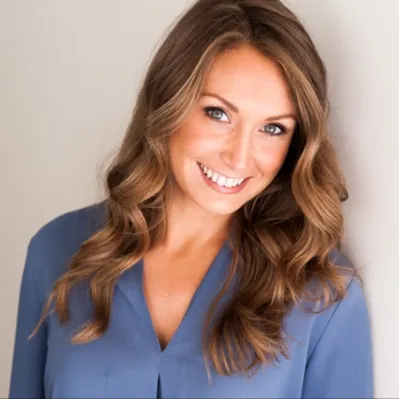 Laci Buller Group, Agent in  - Compass