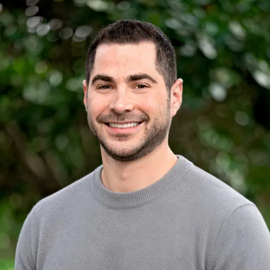 Jon Goldman, Agent in  - Compass