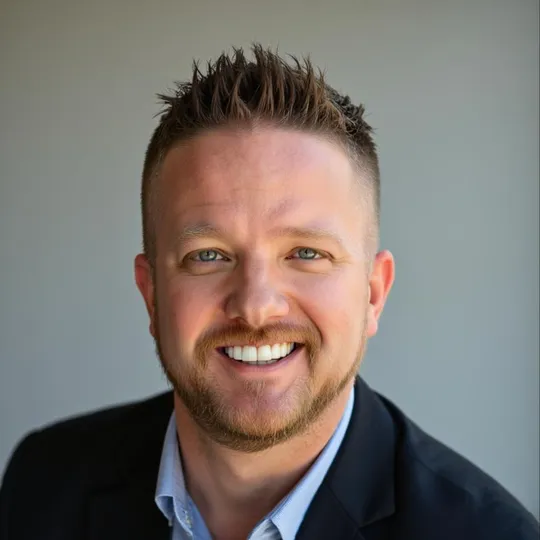 Steve Klein, Agent in  - Compass