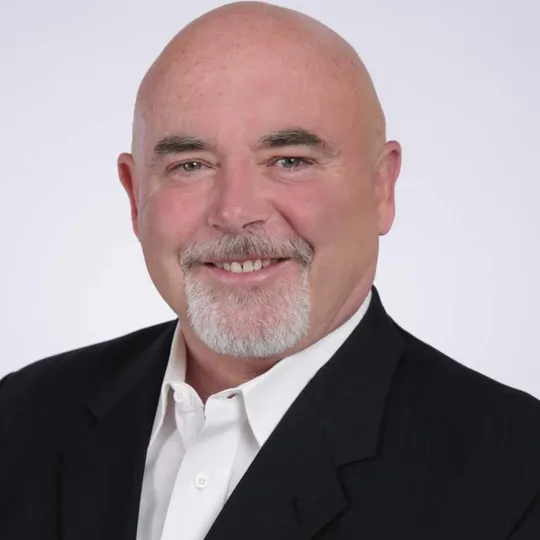 Steven Taylor, Agent in  - Compass