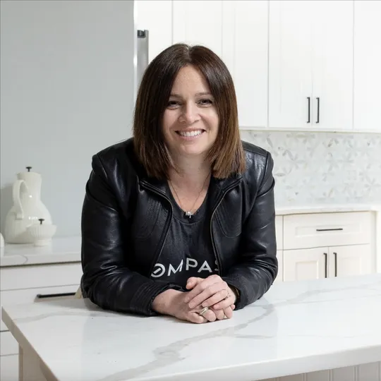 Diane Mollica, Agent in  - Compass