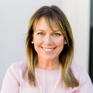 Lisa Combs's Profile Photo