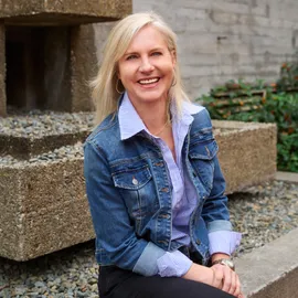 Janeen Anderson, Agent in  - Compass