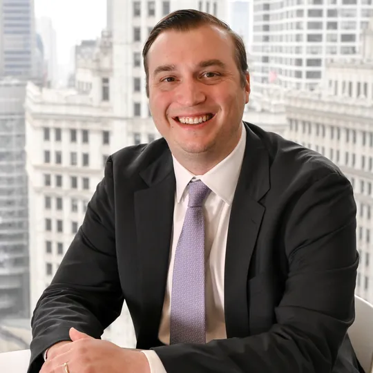 Elliot Adamczyk, Agent in  - Compass