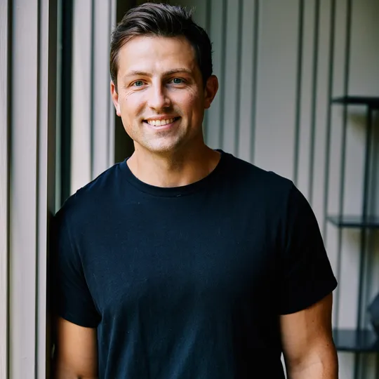 Jordan Patterson, Agent in  - Compass