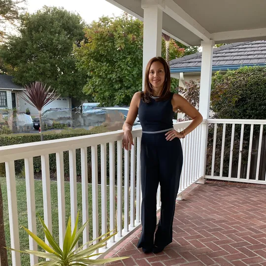 Michelle Jaeger, Agent in  - Compass