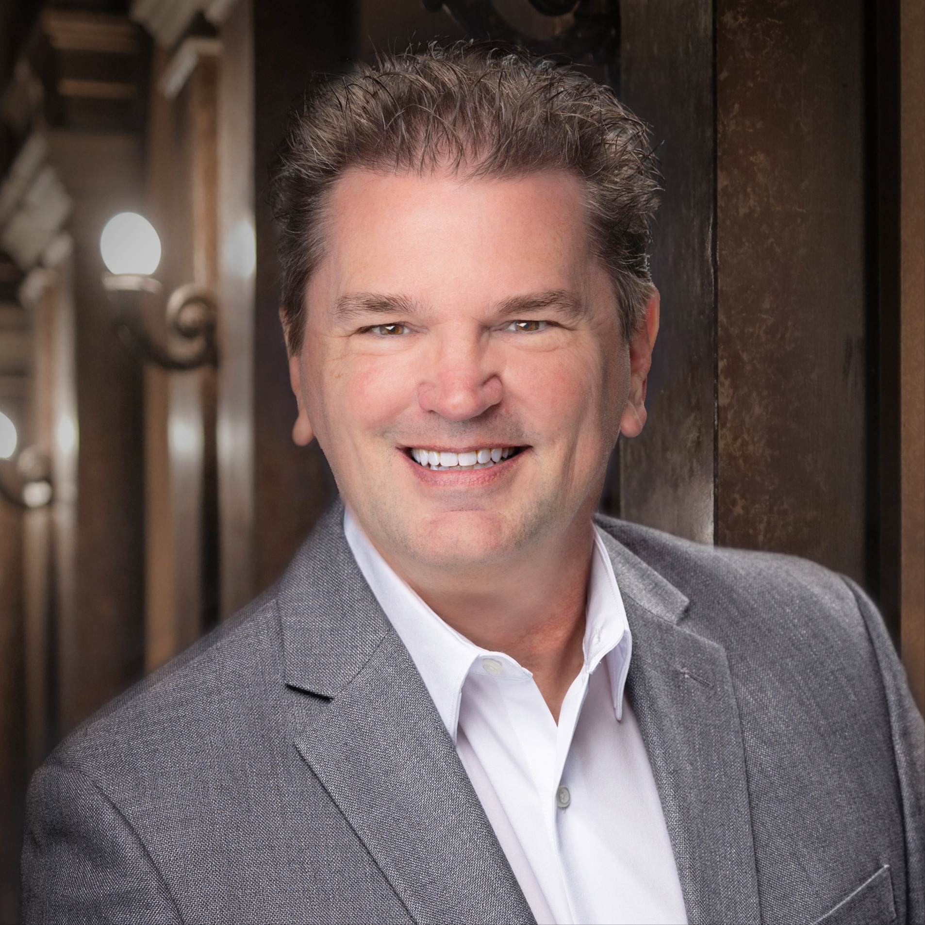 Headshot of Shaun J Larson