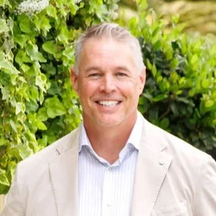 Andy Bovender, Agent in  - Compass