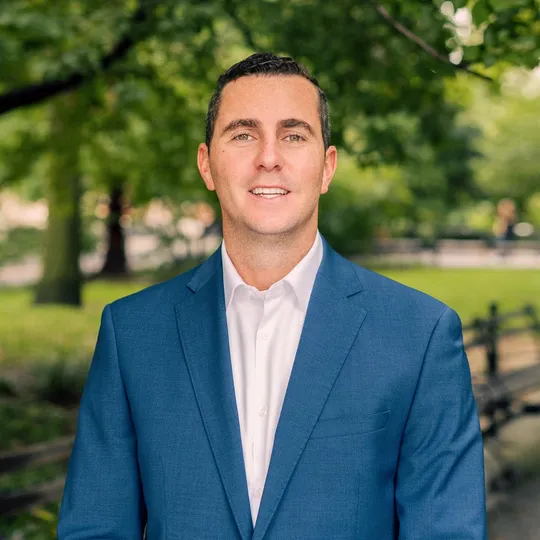 Tyler McKenna, Agent in  - Compass