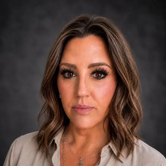 Laura Butler, Agent in  - Compass