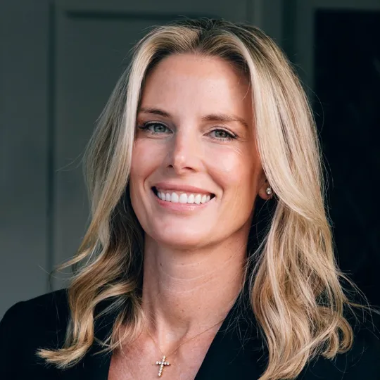 Eileen Geffre, Agent in  - Compass