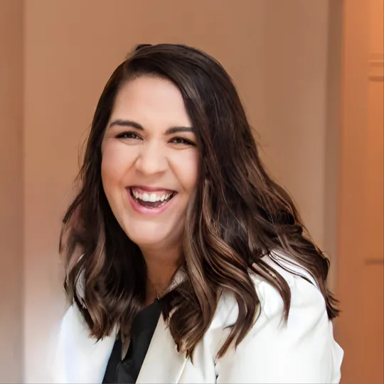 Marissa Francis, Agent in  - Compass