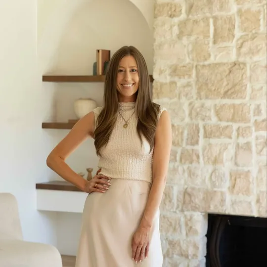 Alexis Fasick, Agent in  - Compass