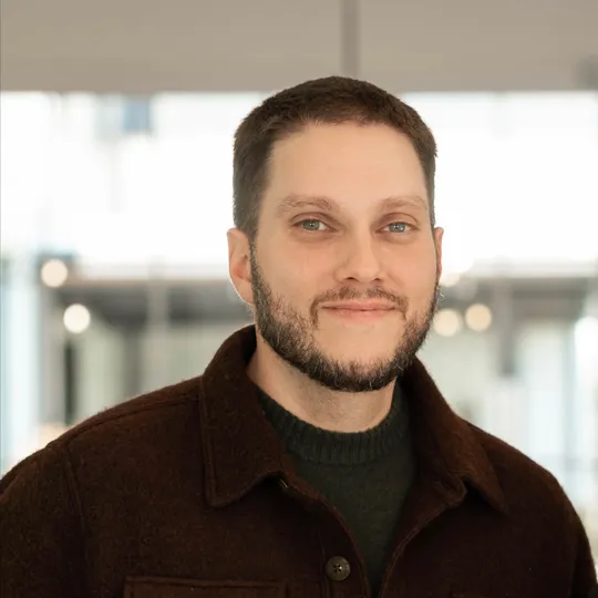 Levy Porpino, Agent in  - Compass