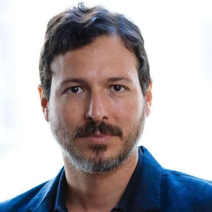 Nicolas Gamboa Wills, Agent in  - Compass