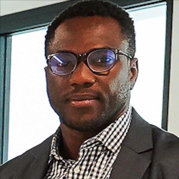 Headshot of Dare David