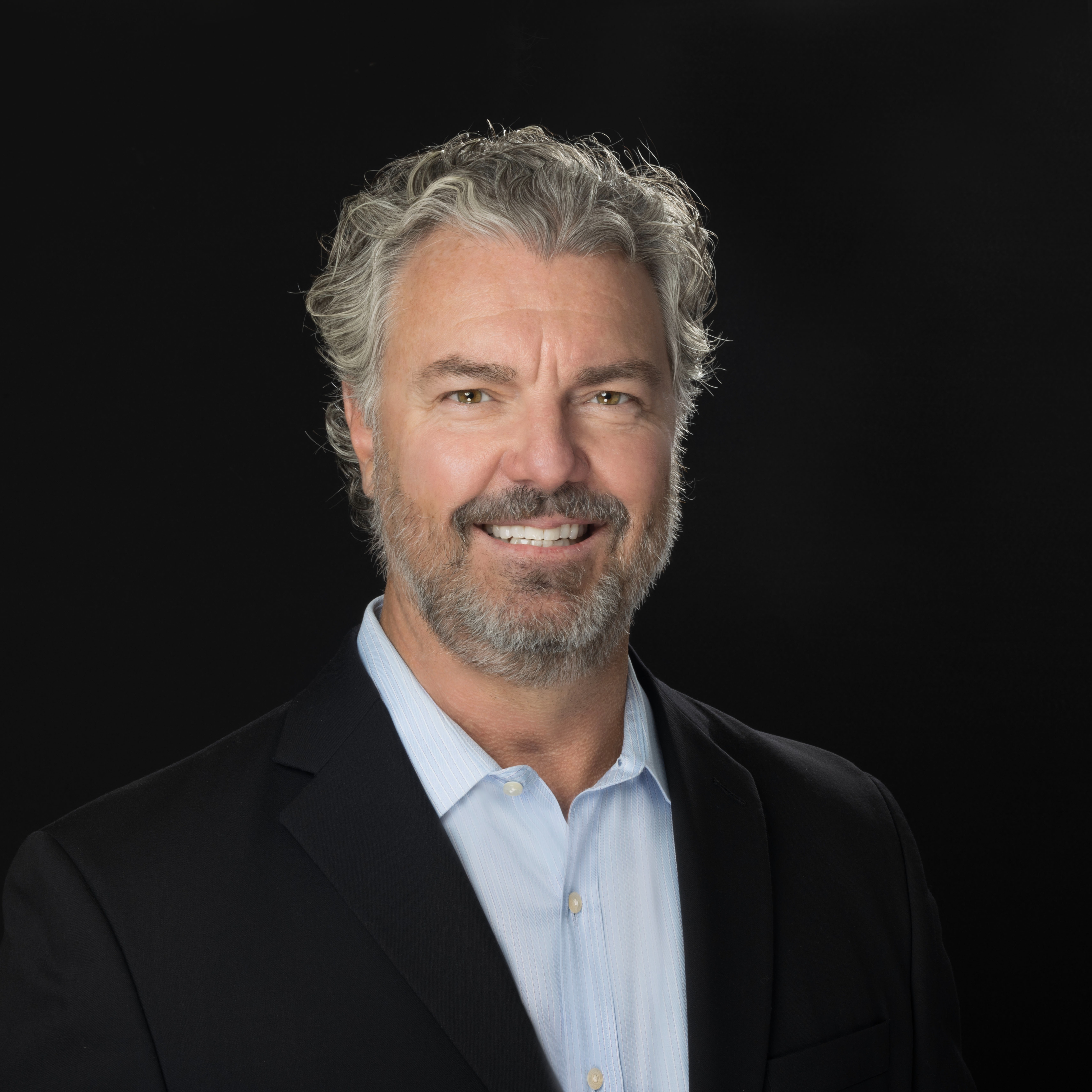 Headshot of Brad Phillips