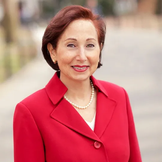 Linda Block, Agent in  - Compass