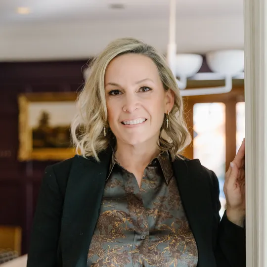 Amy Sack, Agent in  - Compass