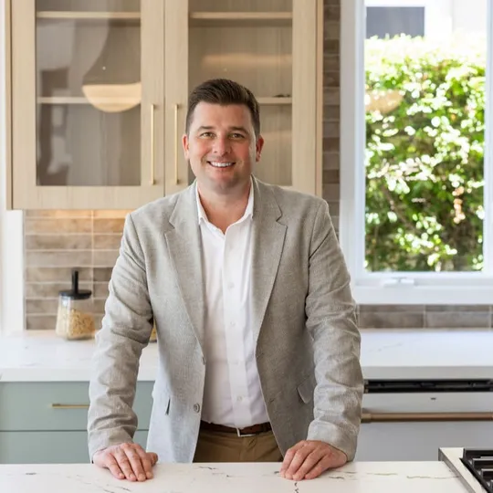 Jared Nelson, Agent in  - Compass