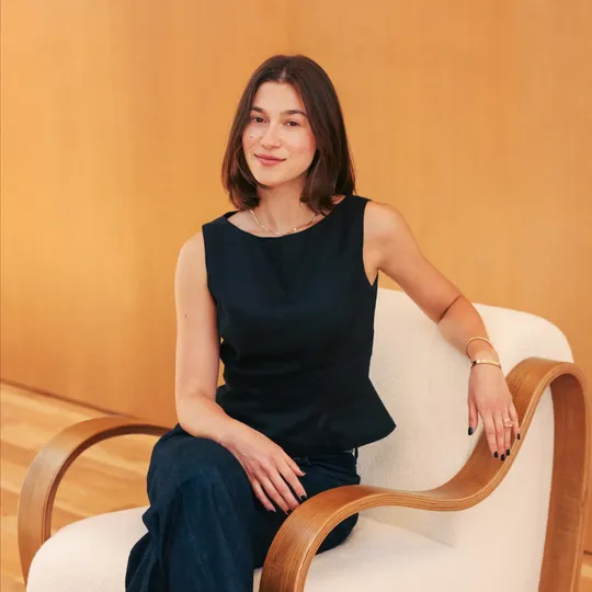 Kate Vannini, Agent in  - Compass