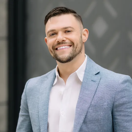 Carlton Rebeiz, Agent in  - Compass