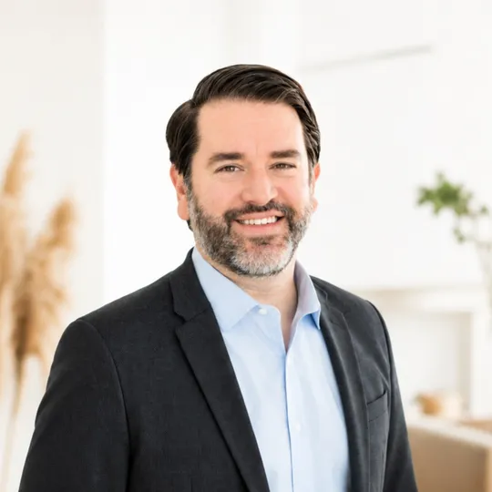 Jonathan Mills, Agent in  - Compass