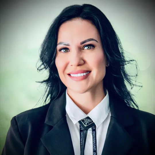 Nadia Solomacha, Agent in  - Compass