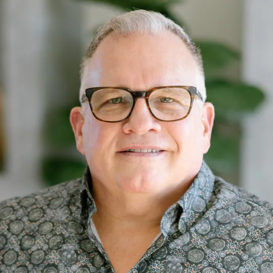 Erik Terreri, Agent in  - Compass