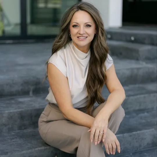 Veronica Passalacqua, Agent in  - Compass