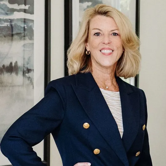 Kim Cunningham Marren, Agent in  - Compass