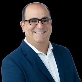 Jose Rey, Agent in  - Compass